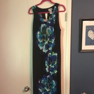 Maxi Dress with Metal detail